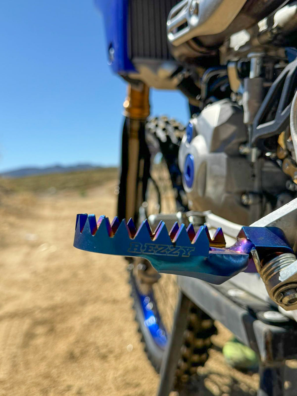 Titanium Dirt Bike Foot Pegs- Yamaha Pro